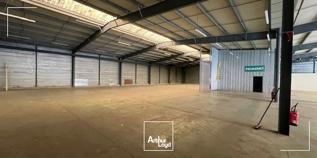 Locaux d'activité & Entrepôts - Location - TRAPPES - 78190 - 3120-3120 - 7749835