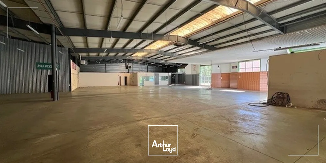 Locaux d'activité & Entrepôts - Location - TRAPPES - 78190 - 3120-3120 - 7749836