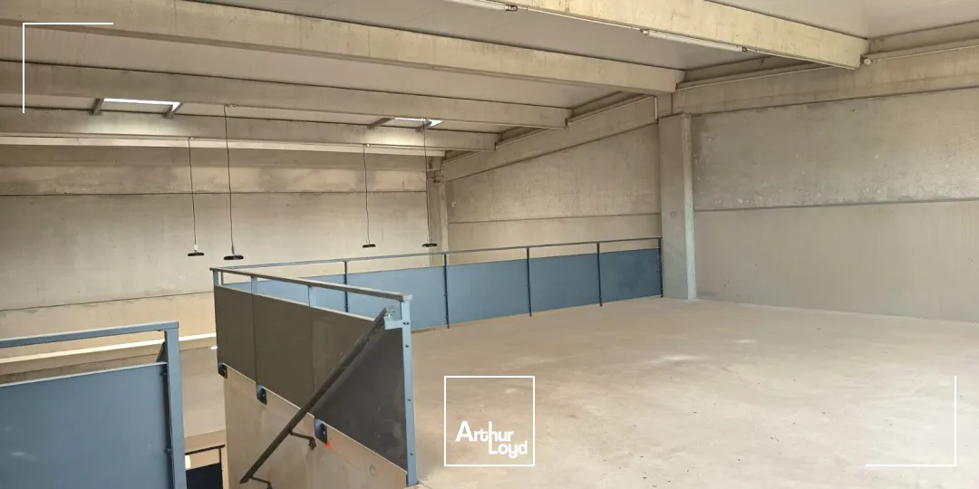 Locaux d'activité & Entrepôts - Location - CUERS - 83390 - 281-281 - 7749851