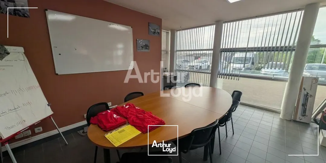 Locaux d'activité & Entrepôts - Vente - GRAND-FOUGERAY - 35390 - 1050-1050 - 7751520
