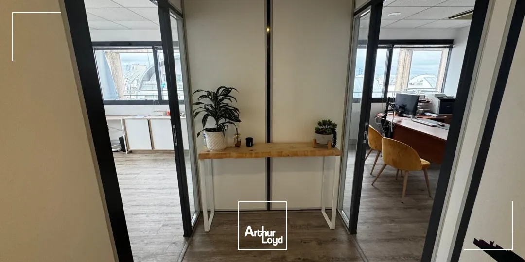 Bureaux - Vente - CERGY - 95800 - 69.4-69.4 - 7751873