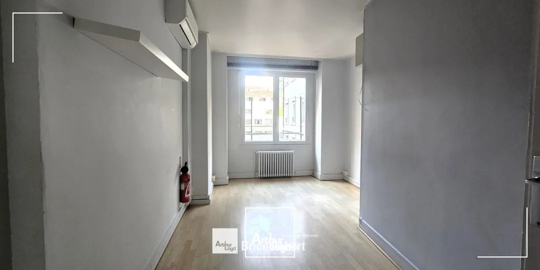 Bureaux - Location - LYON - 69006 - 108-108 - 7752125