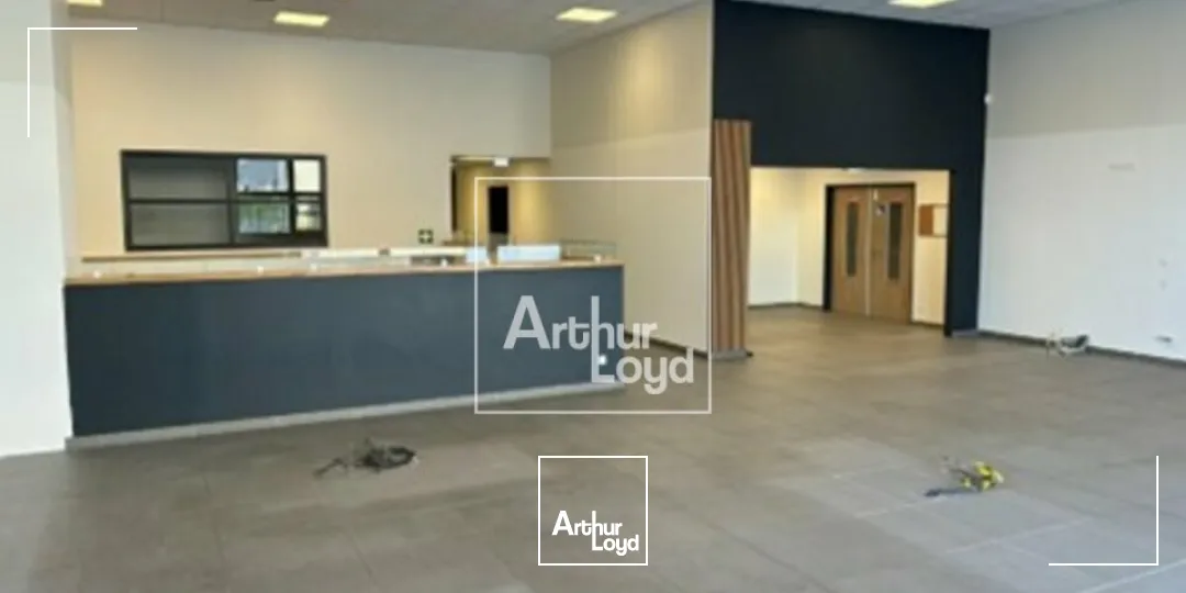 Locaux d'activité & Entrepôts - Location - CORBEIL ESSONNES - 91100 - 1200-1200 - 7752343