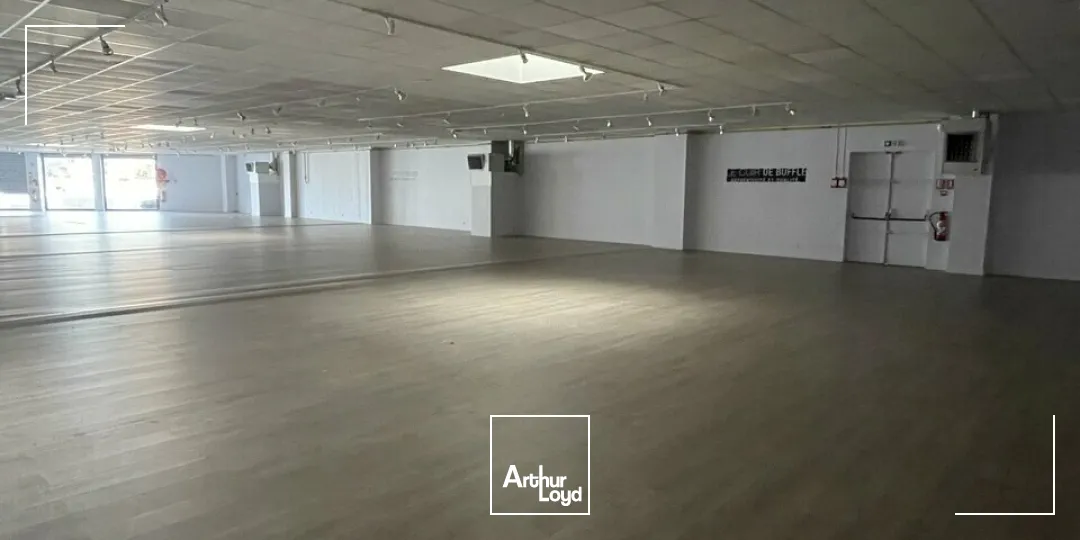 Locaux commerciaux - Vente - REIMS - 51100 - 950-950 - 7752362