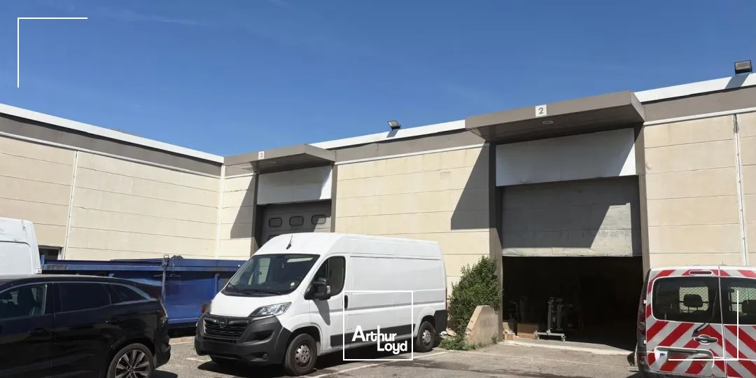 Locaux d'activité & Entrepôts - Location - MARSEILLE - 13011 - 453.75-3357.93 - 7752828