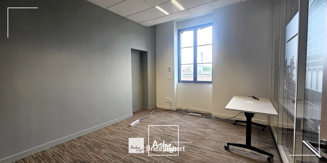 Bureaux - Location - LYON - 69002 - 175-175 - 7752978