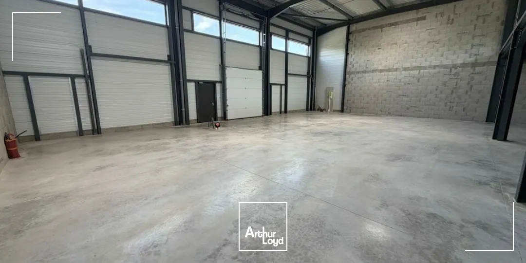 Locaux d'activité & Entrepôts - Vente - VALENCE - 26000 - 133-399 - 7753097