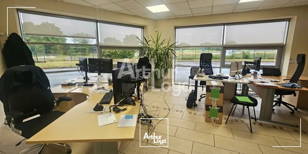 Bureaux - Location - BEAUFORT-EN-ANJOU - 49250 - 300-300 - 7753176