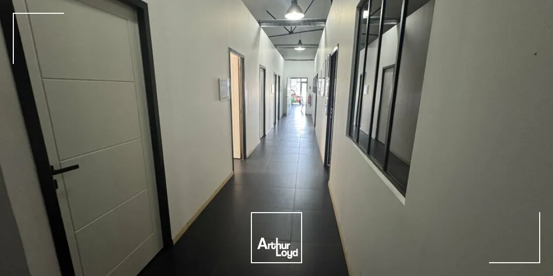 Locaux d'activité & Entrepôts - Location - VEIGNE - 37250 - 403-403 - 7753223