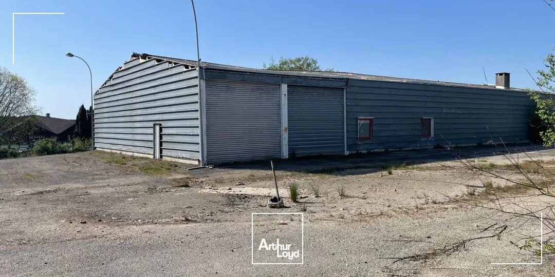 Locaux d'activité & Entrepôts - Vente - LOUDEAC - 22600 - 1000-1000 - 7753425