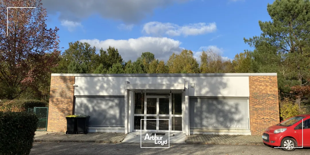 Bureaux - Location - SAINT JEAN D'ILLAC - 33127 - 151.61-151.61 - 7753441
