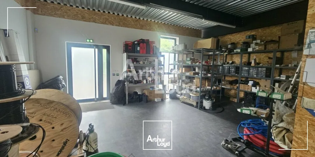 Bureaux - Location - LES PONTS-DE-CÉ - 49130 - 168.6-168.6 - 7754072
