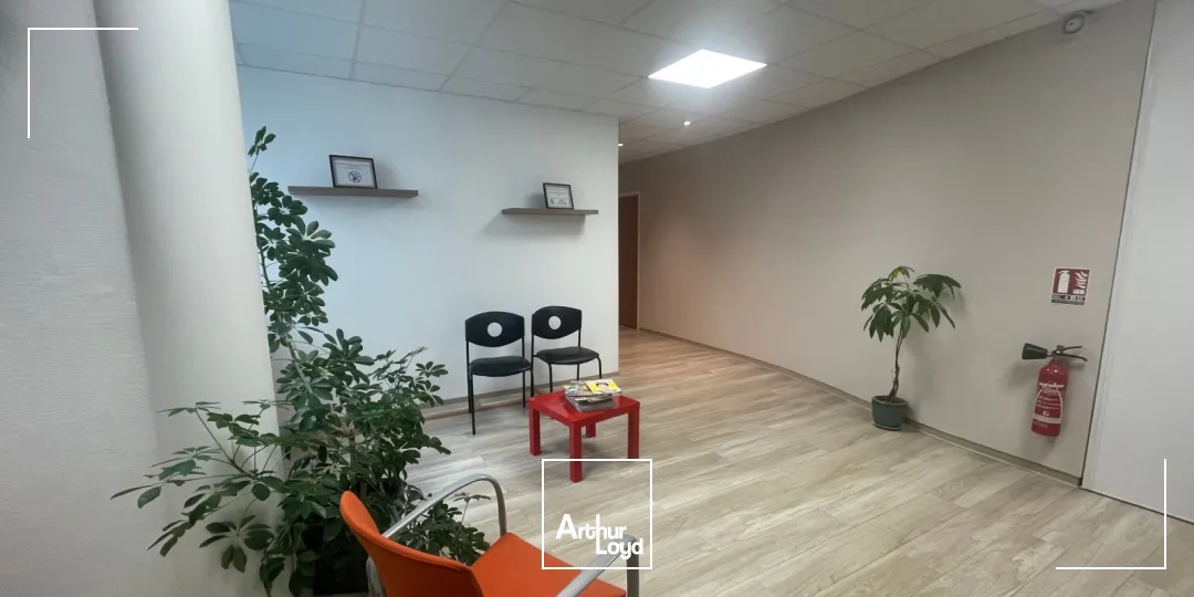Bureaux - Location - NIMES - 30900 - 152.59-152.59 - 7754219