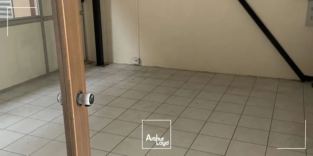 Locaux d'activité & Entrepôts - Location - PLAILLY - 60128 - 381.2-381.2 - 7754287