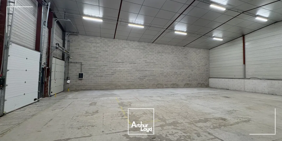 Locaux d'activité & Entrepôts - Location - SAINT JEAN DE LA RUELLE - 45140 - 467-467 - 7754337