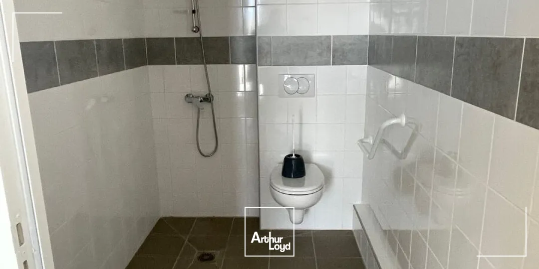 Bureaux - Location - PONT AUDEMER - 27500 - 50-50 - 7754427