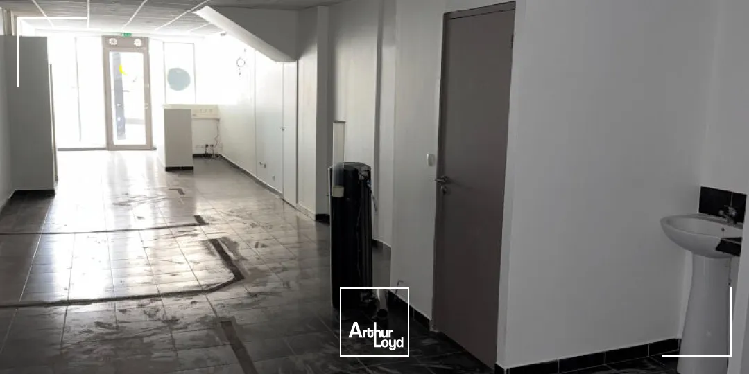 Locaux commerciaux - Location - LIMOGES - 87000 - 85-85 - 7754755