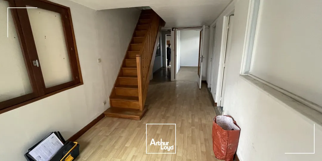 Locaux d'activité & Entrepôts - Location - SOTTEVILLE LES ROUEN - 76300 - 235-235 - 7754957