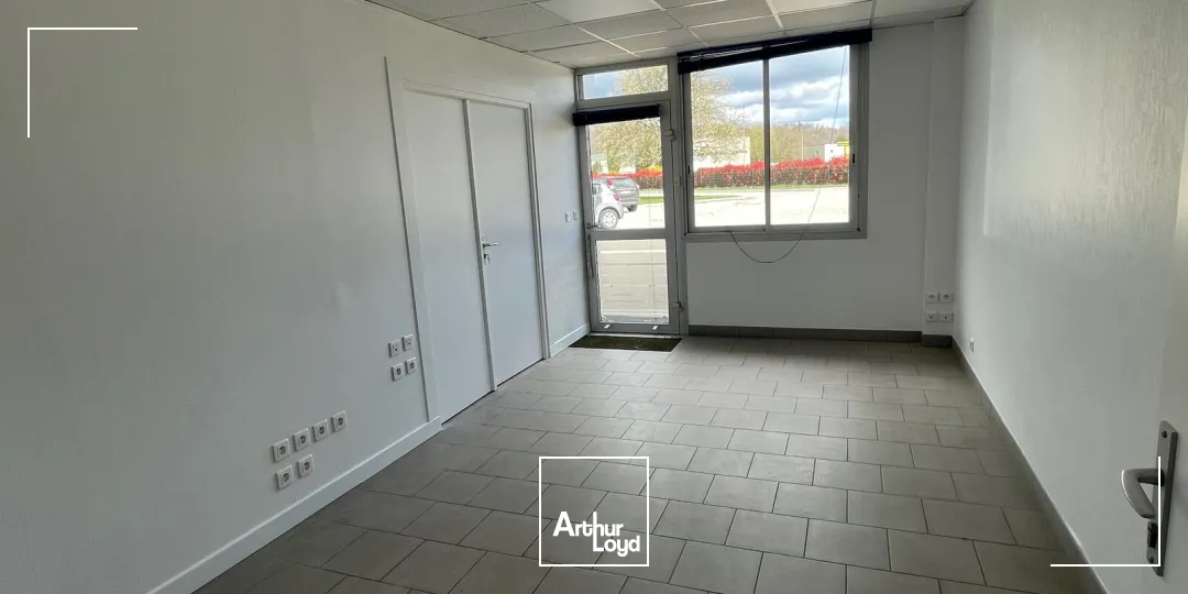 Bureaux - Location - PONT AUDEMER - 27500 - 146.86-146.86 - 7755073