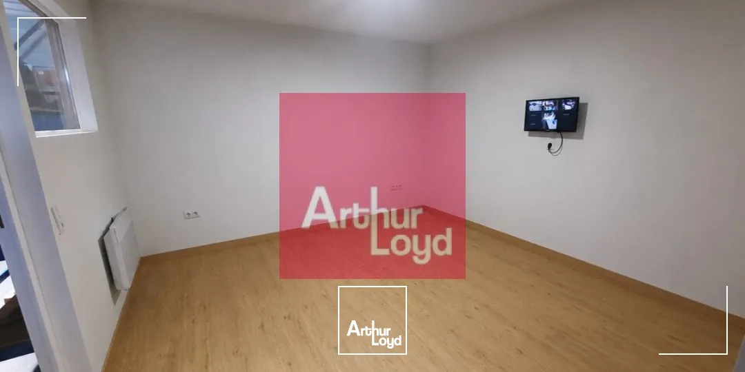 Locaux d'activité & Entrepôts - Location - AUBIÈRE - 63170 - 300-300 - 7756386