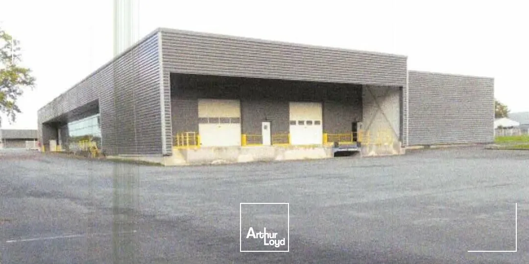 Locaux d'activité & Entrepôts - Location - SAINT PANTALEON DE LARCHE - 19600 - 3070-3070 - 7756433