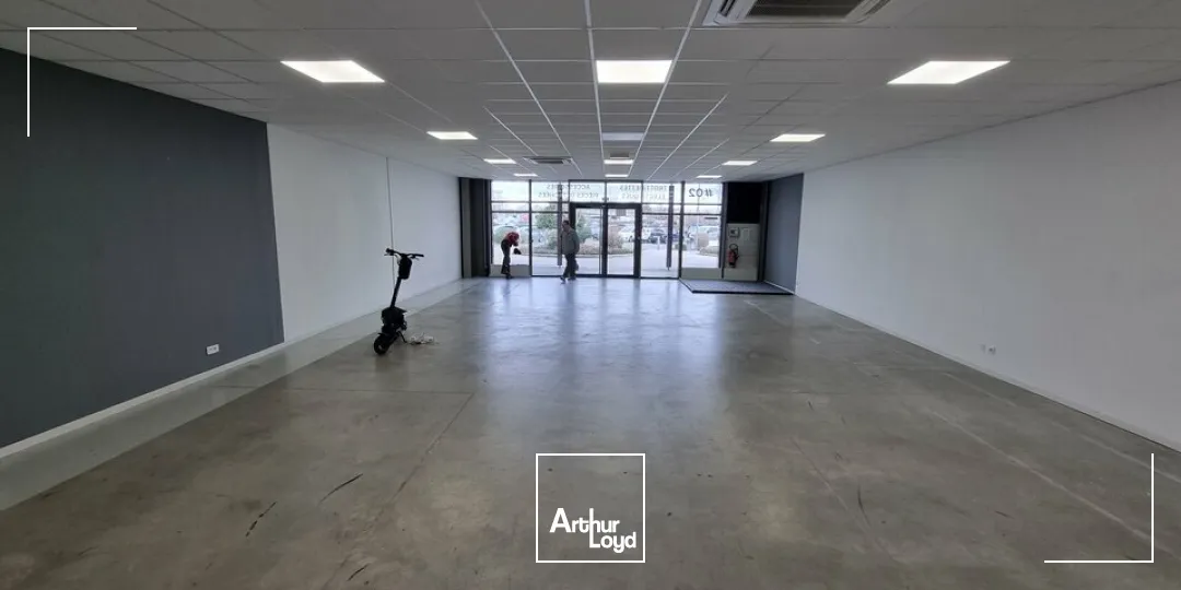 Locaux commerciaux - Location - BESSINES - 79000 - 180-180 - 7756501