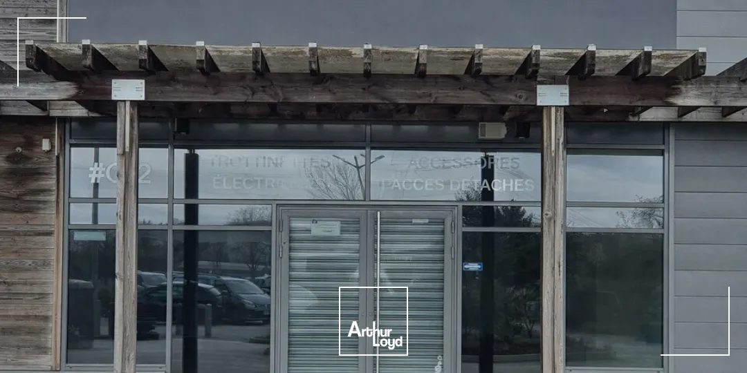 Locaux commerciaux - Location - BESSINES - 79000 - 180-180 - 7756504