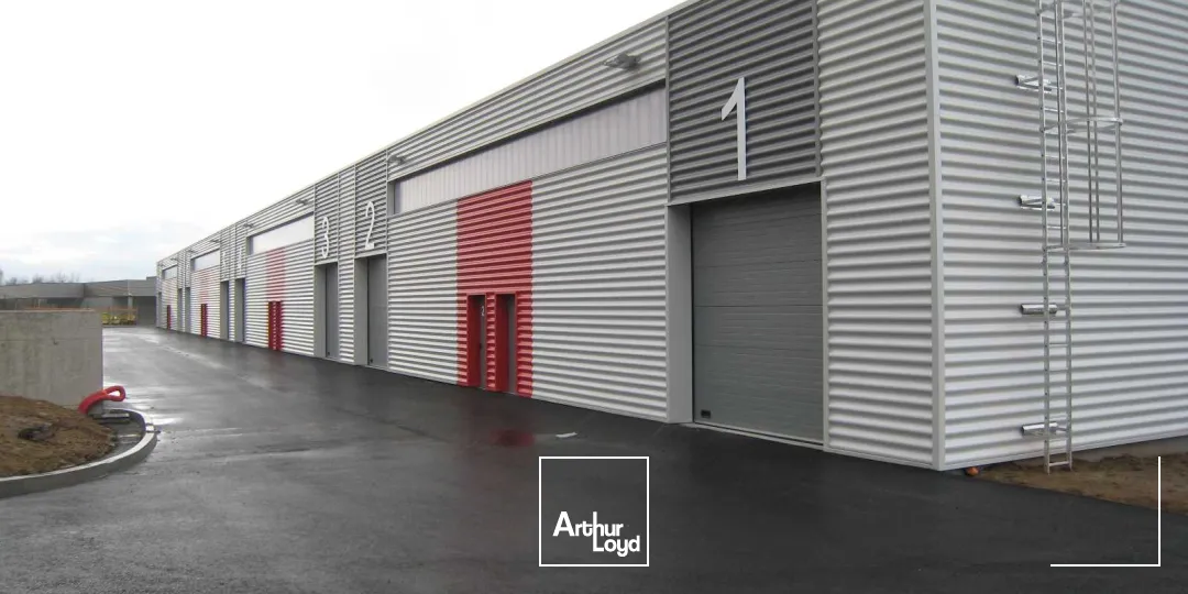 Locaux d'activité & Entrepôts - Location - NEULISE - 42590 - 1158-2361 - 7757050