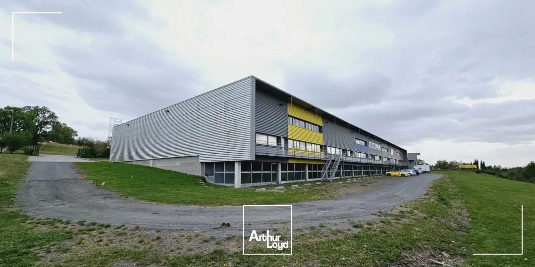 Locaux d'activité & Entrepôts - Location - NEULISE - 42590 - 1158-2361 - 7757054