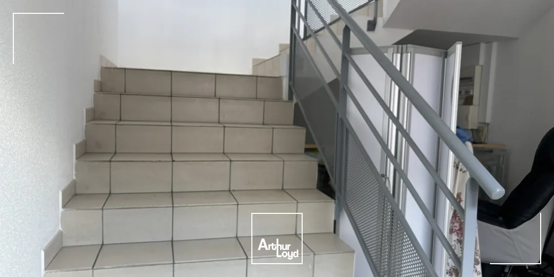 Bureaux - Location - SAINT PRIEST EN JAREZ - 42270 - 140-140 - 7757154