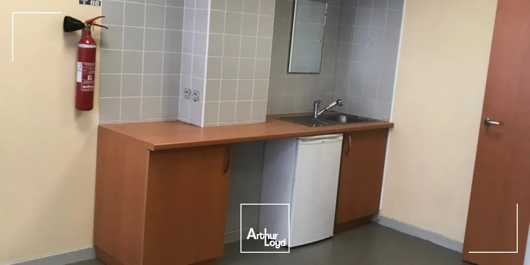 Bureaux - Location - ANDREZIEUX BOUTHEON - 42160 - 267-267 - 7757207