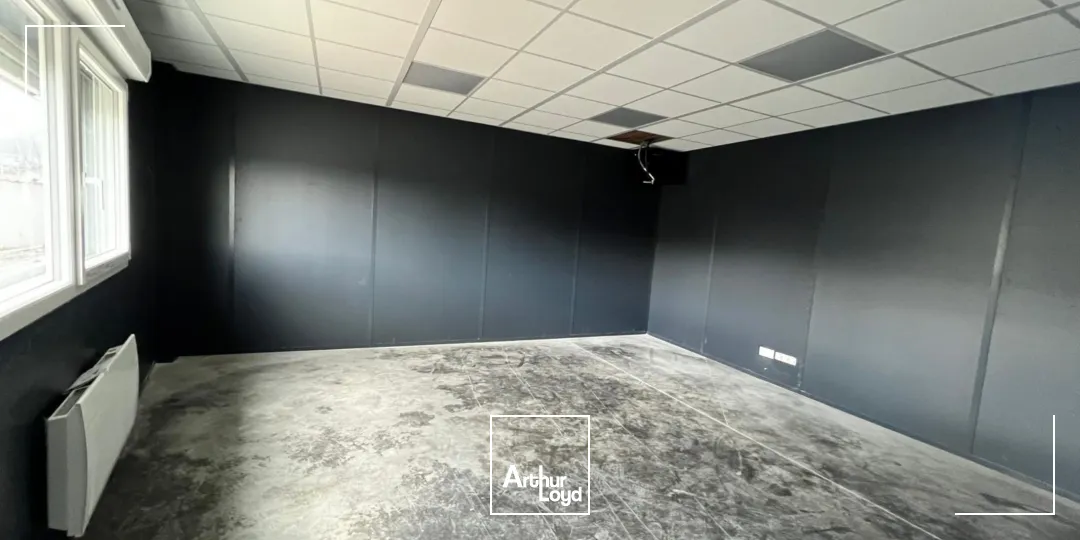 Locaux d'activité & Entrepôts - Location - SAVIGNEUX - 42600 - 186-186 - 7757278