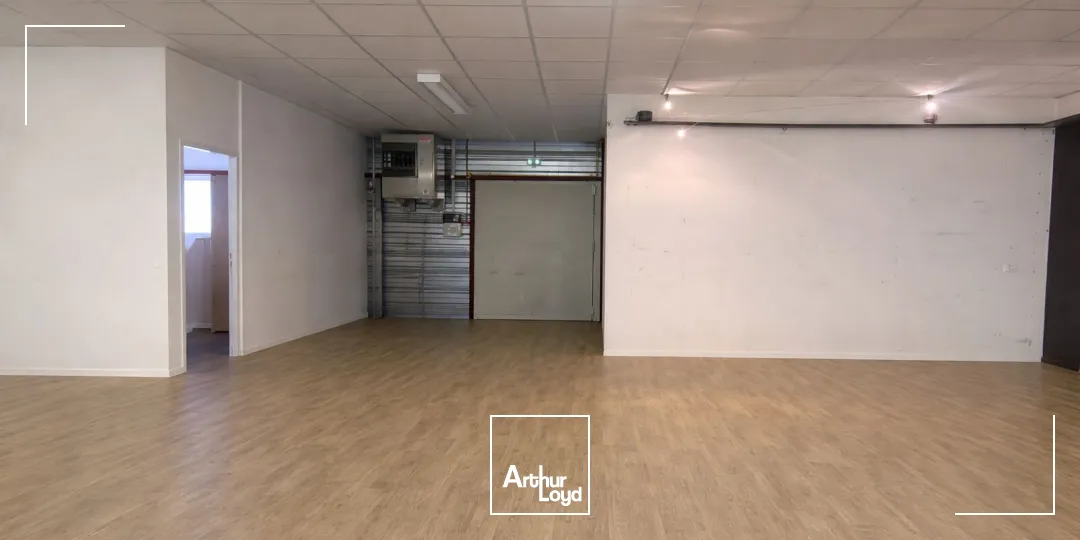 Locaux commerciaux - Location - LA FOUILLOUSE - 42480 - 386-386 - 7757339