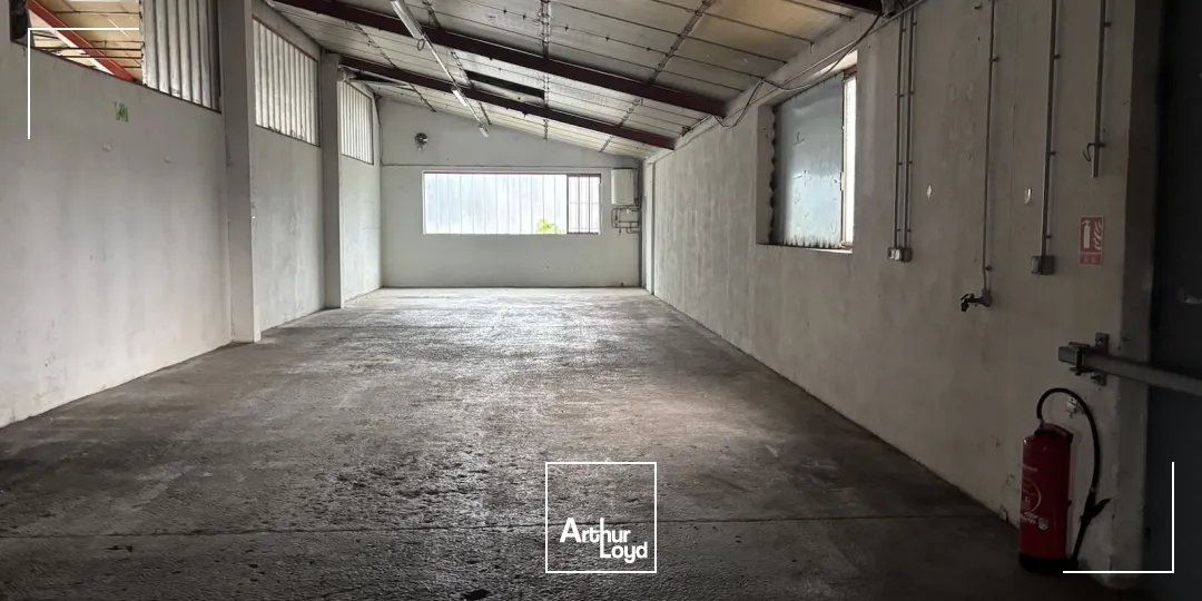 Locaux d'activité & Entrepôts - Location - SAINT ETIENNE - 42000 - 1026-1026 - 7757359