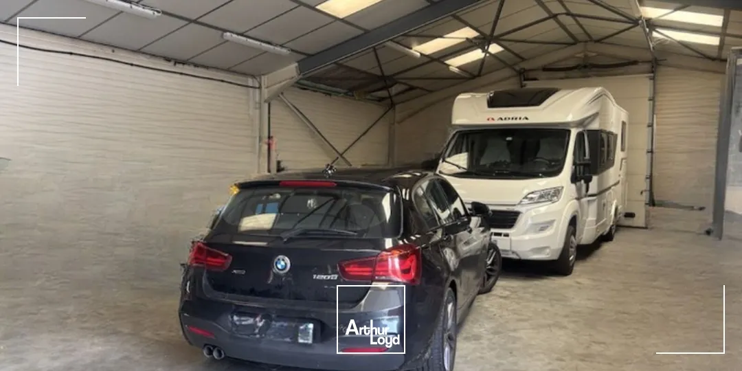 Locaux d'activité & Entrepôts - Vente - SAINT GENEST LERPT - 42530 - 612-612 - 7757386