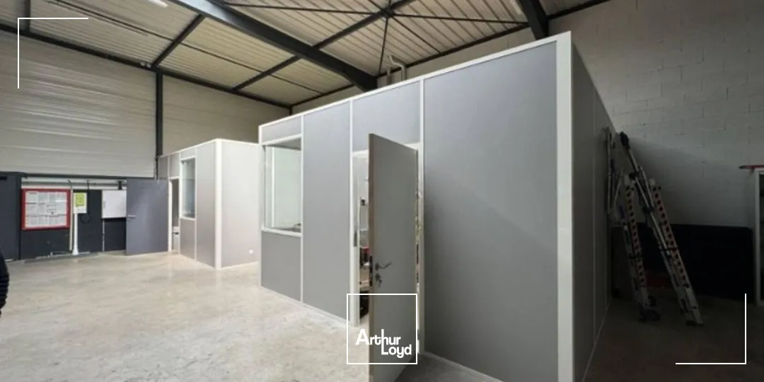 Locaux d'activité & Entrepôts - Location - SORBIERS - 42290 - 218-218 - 7757434