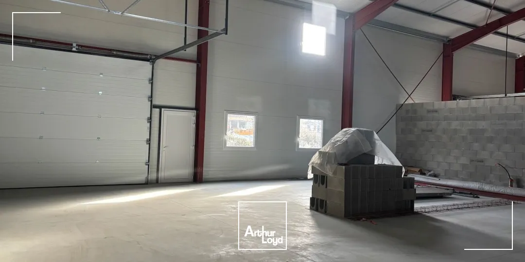Locaux d'activité & Entrepôts - Vente - SAVIGNEUX - 42600 - 200-200 - 7757456
