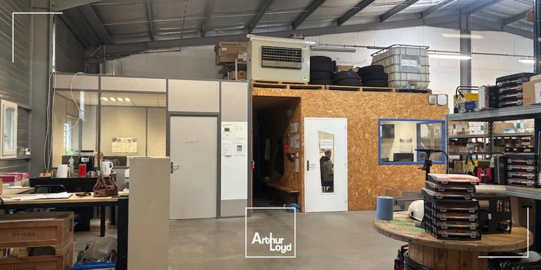 Locaux d'activité & Entrepôts - Location - SAINT ETIENNE - 42100 - 395-792 - 7757484
