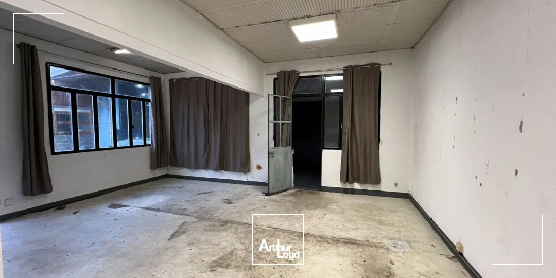 Locaux d'activité & Entrepôts - Location - ROANNE - 42300 - 328-328 - 7757504