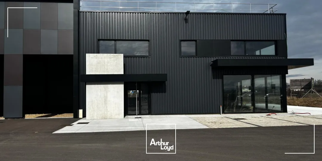 Locaux d'activité & Entrepôts - Location - MARCLOPT - 42210 - 250-250 - 7757618
