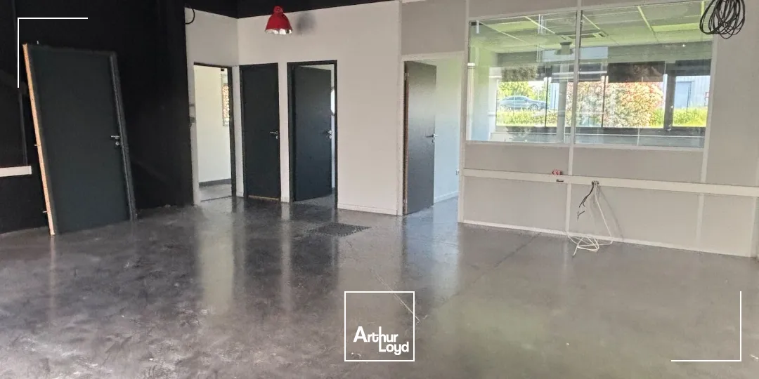 Locaux d'activité & Entrepôts - Location - SAINT CHAMOND - 42400 - 256-256 - 7757690
