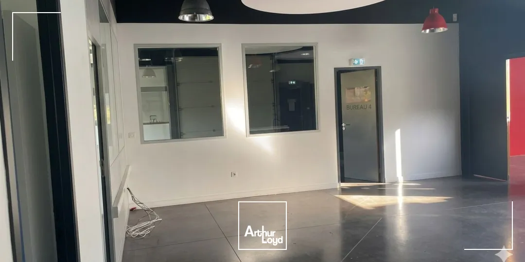 Locaux d'activité & Entrepôts - Location - SAINT CHAMOND - 42400 - 256-256 - 7757687