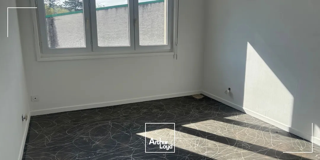 Bureaux - Location - SAINT PRIEST EN JAREZ - 42270 - 120-120 - 7757752