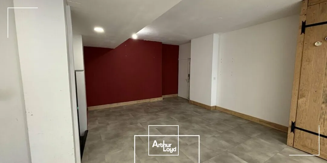 Locaux commerciaux - Location - BRIVE-LA-GAILLARDE - 19100 - 165-165 - 7758033