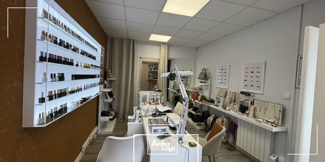 Locaux commerciaux - Location - BRIVE-LA-GAILLARDE - 19100 - 21-21 - 7758040