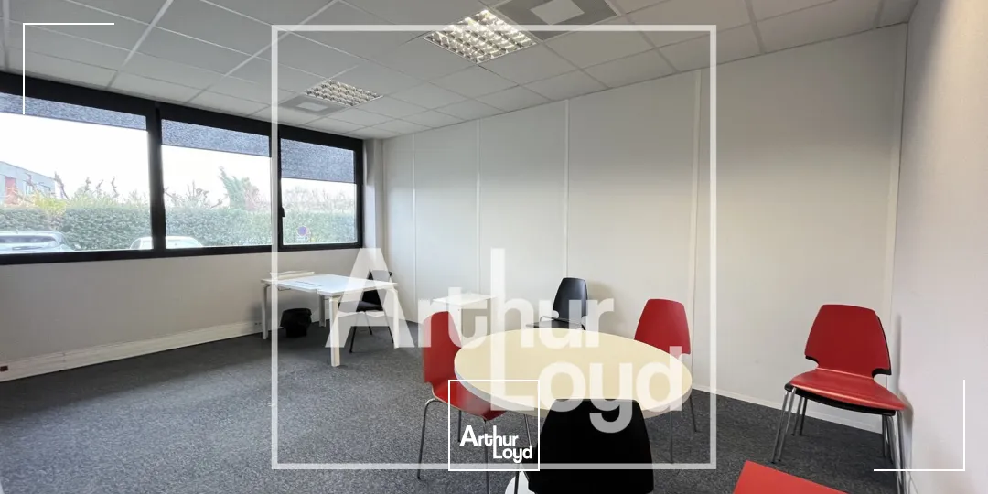 Bureaux - Location - PEROLS - 34470 - 257.79-2210.72 - 7758229
