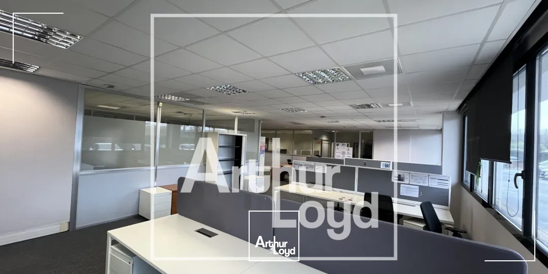 Bureaux - Location - PEROLS - 34470 - 257.79-2210.72 - 7758230