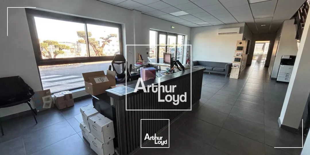 Locaux d'activité & Entrepôts - Vente - SAINT MARTIN DE LONDRES - 34380 - 1988-1988 - 7758242