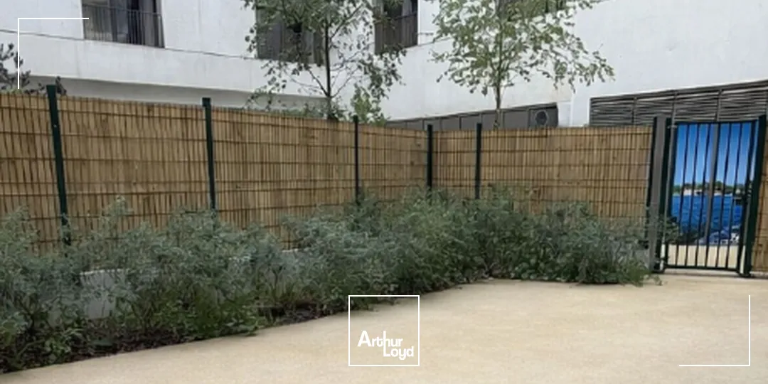 Locaux commerciaux - Location - MERIGNAC - 33700 - 206-524.42 - 7758363