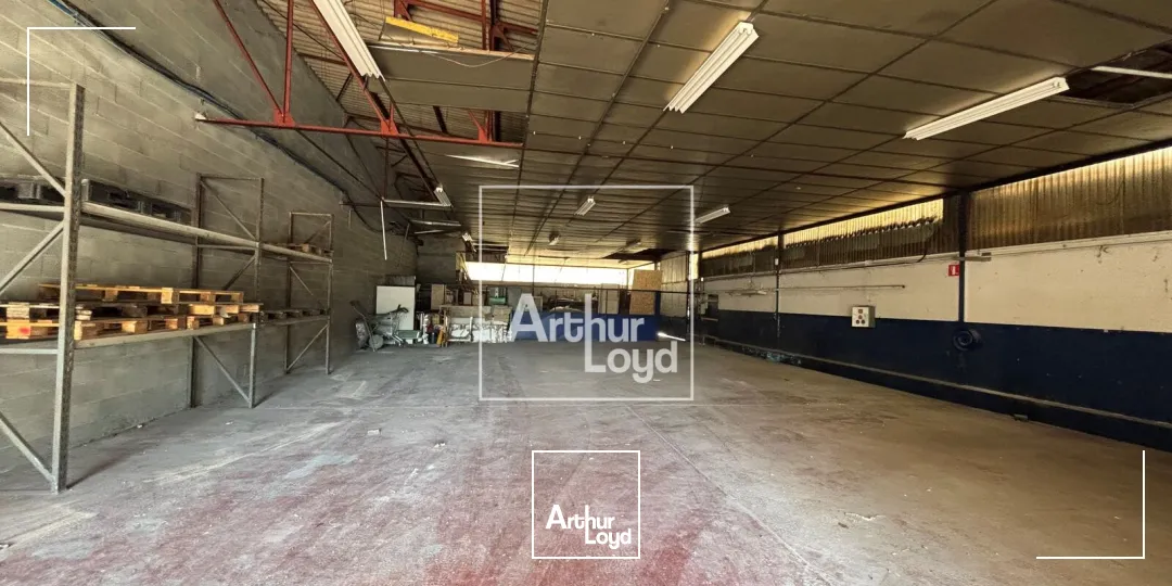 Locaux d'activité & Entrepôts - Location - SAINT EGREVE - 38120 - 343-343 - 7758402